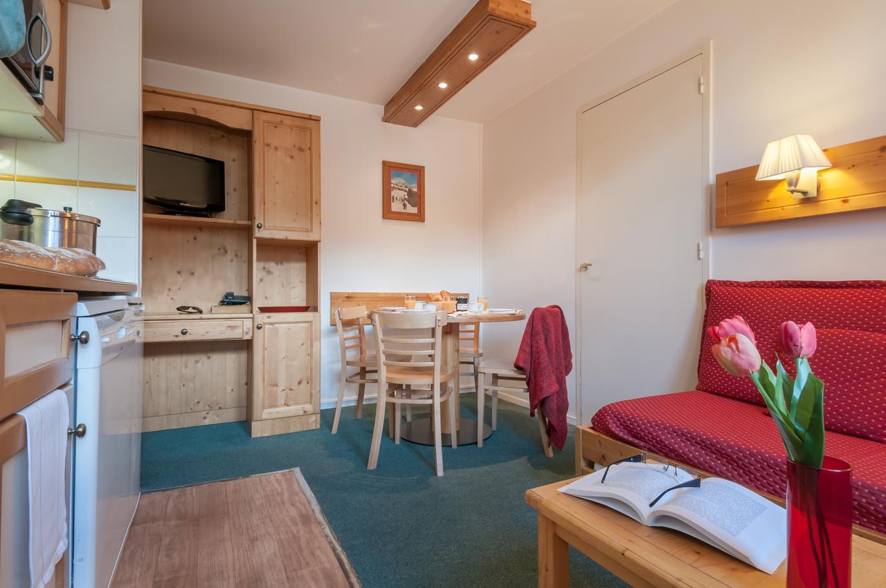 Residence Pierre & Vacances Le Peillon เมรีเบล ภายนอก รูปภาพ